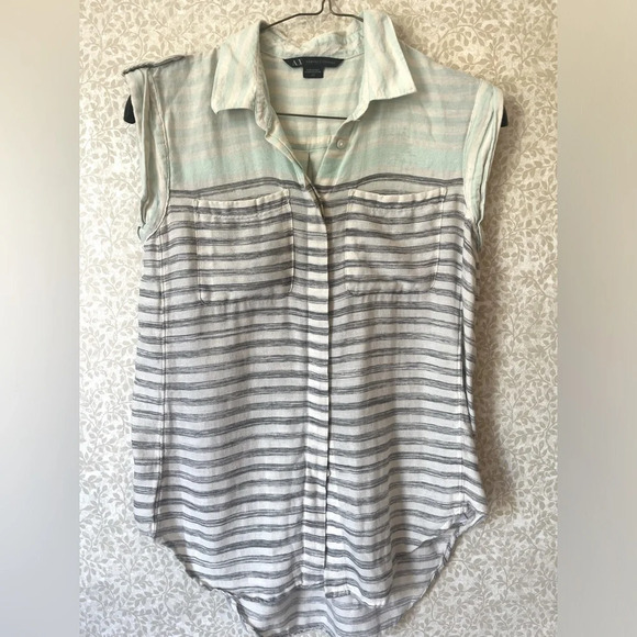 100% cotton Armani button up tank Size small - Picture 1 of 6